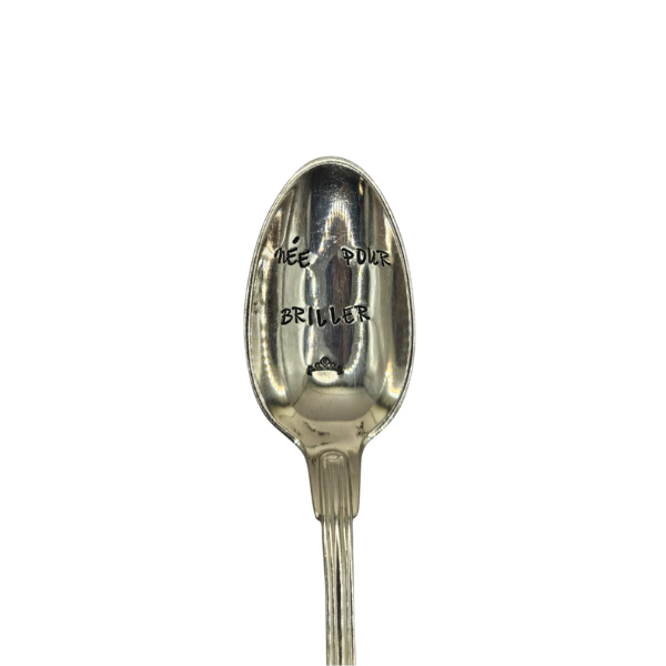 Cuillère gravée - Née pour briller