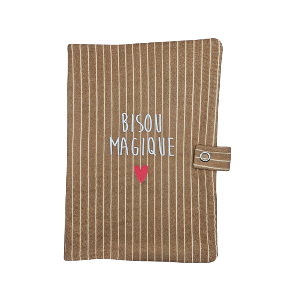 Atelier wagram - Protège carnet de santé - Bisou magique